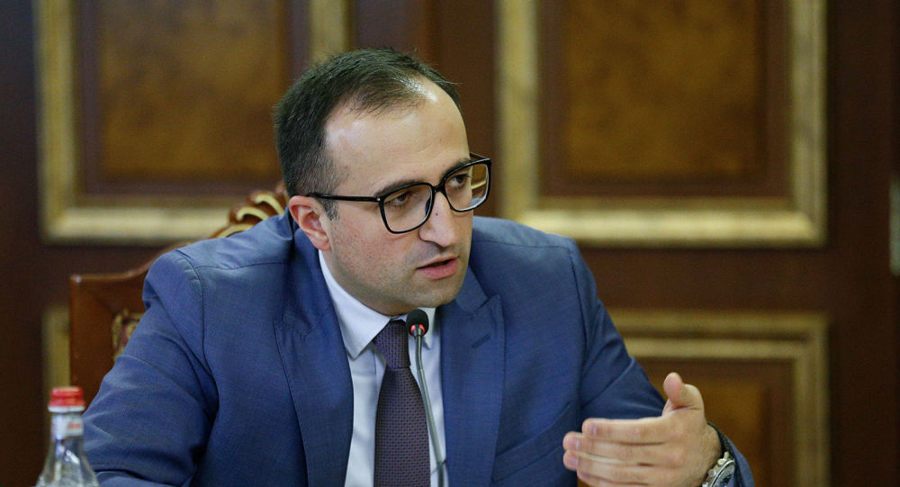 Նման բան չկա. ԱՍՀ նախարարը՝ կենսաթոշակային տարիքը բարձրացնելու լուրերի մասին