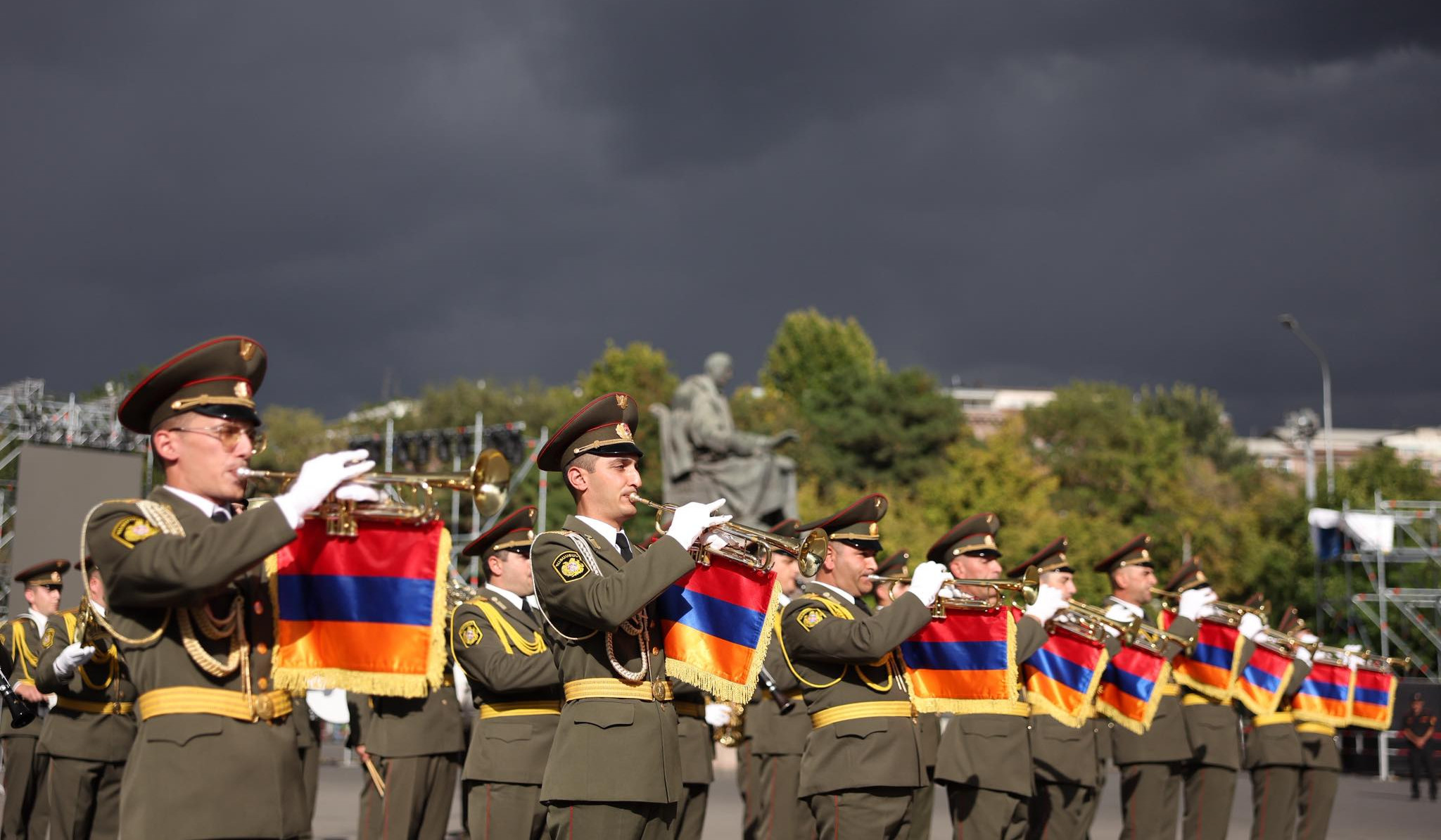 ՊՆ-ն հրավիրում է երաժիշտ և պարող զորակոչիկներին մասնագիտական լսումների