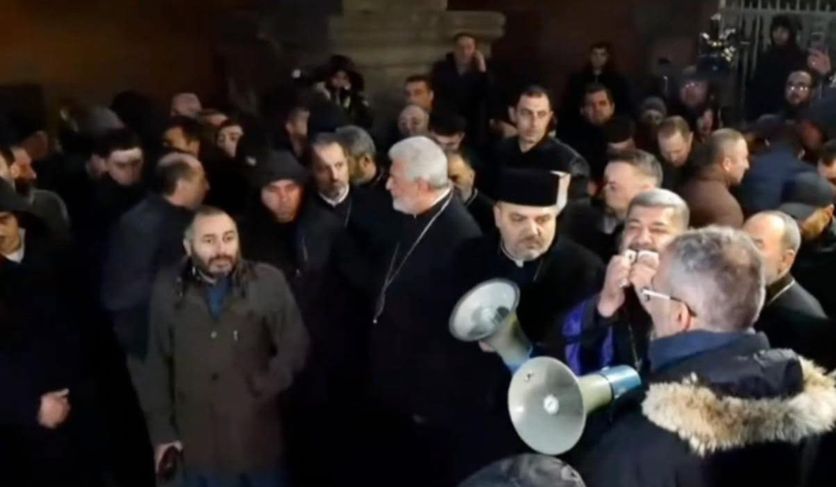 Եկեղեցին Կտրիճի ժամանակ այնպիսի խայտառակության է հասել, որ 10 սրբազան ասում են՝ հեռացիր, ինչը նախադեպը չունի. Արայիկ Հարությունյան