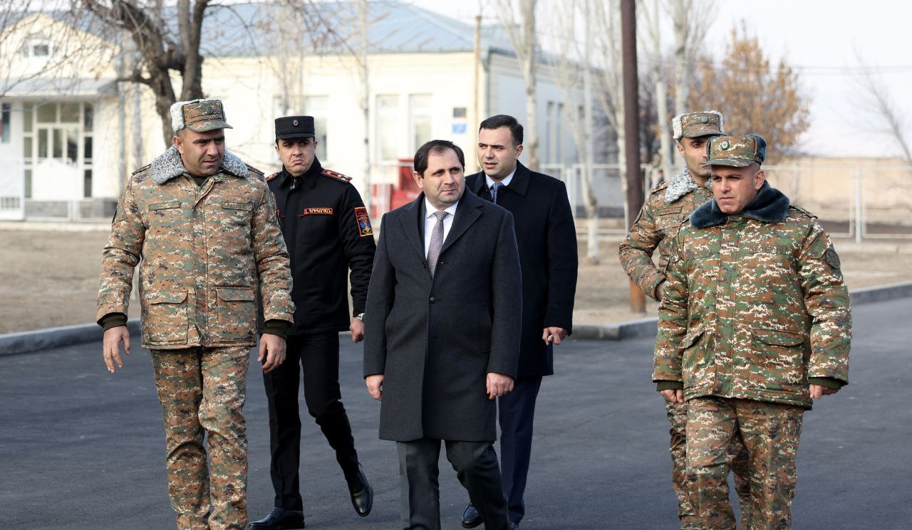 Բարձր եմ գնահատել կատարված աշխատանքները, տվել հանձնարարականներ. Պապիկյանի այցը ՊՆ N զորամաս