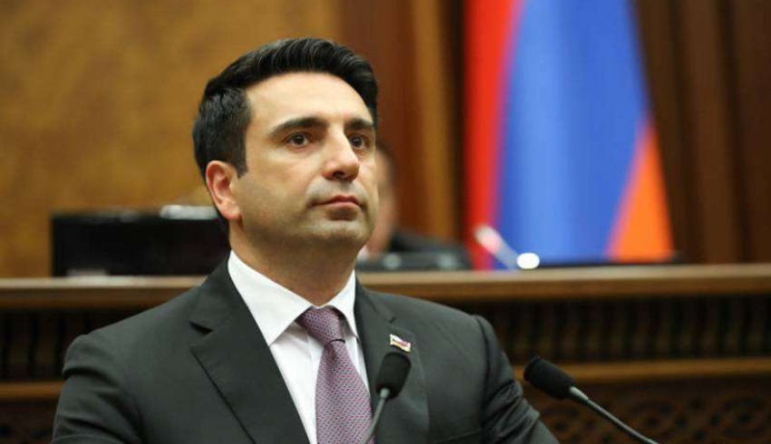 ԱԺ նախագահը դասային աստիճան է շնորհել