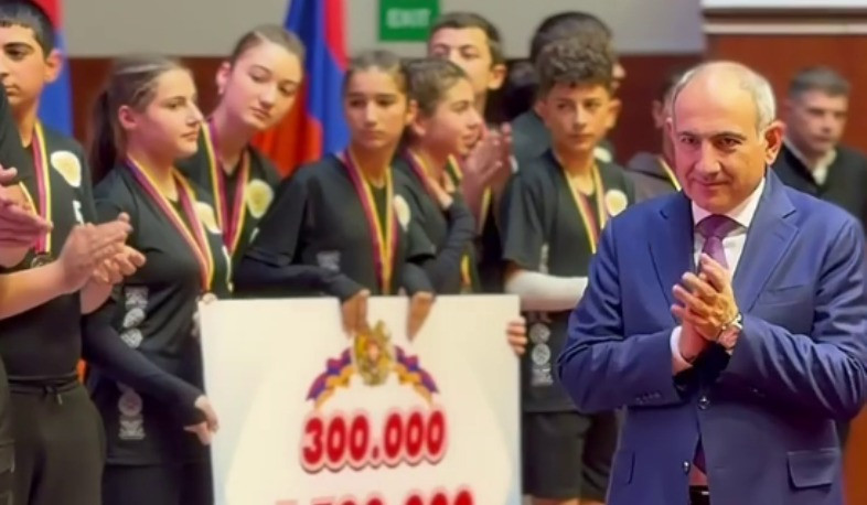 Դպրոցականների վոլեյբոլի լիգայի եզրափակիչ խաղերն էին. վարչապետը տեսանյութ է հրապարակել