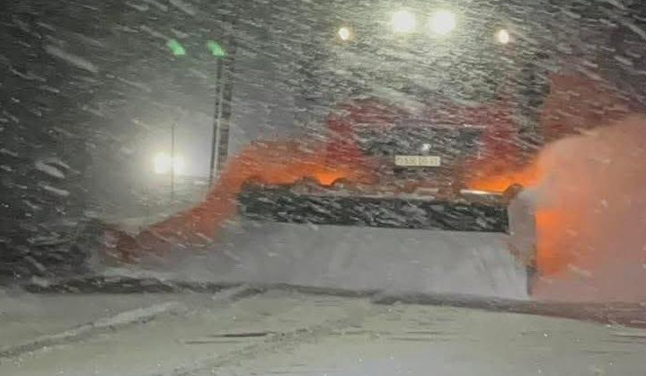 Դիլիջանի ոլորանները և Վարդենյաց լեռնանցքը փակ են կցորդով բեռնատարների համար. բուք է