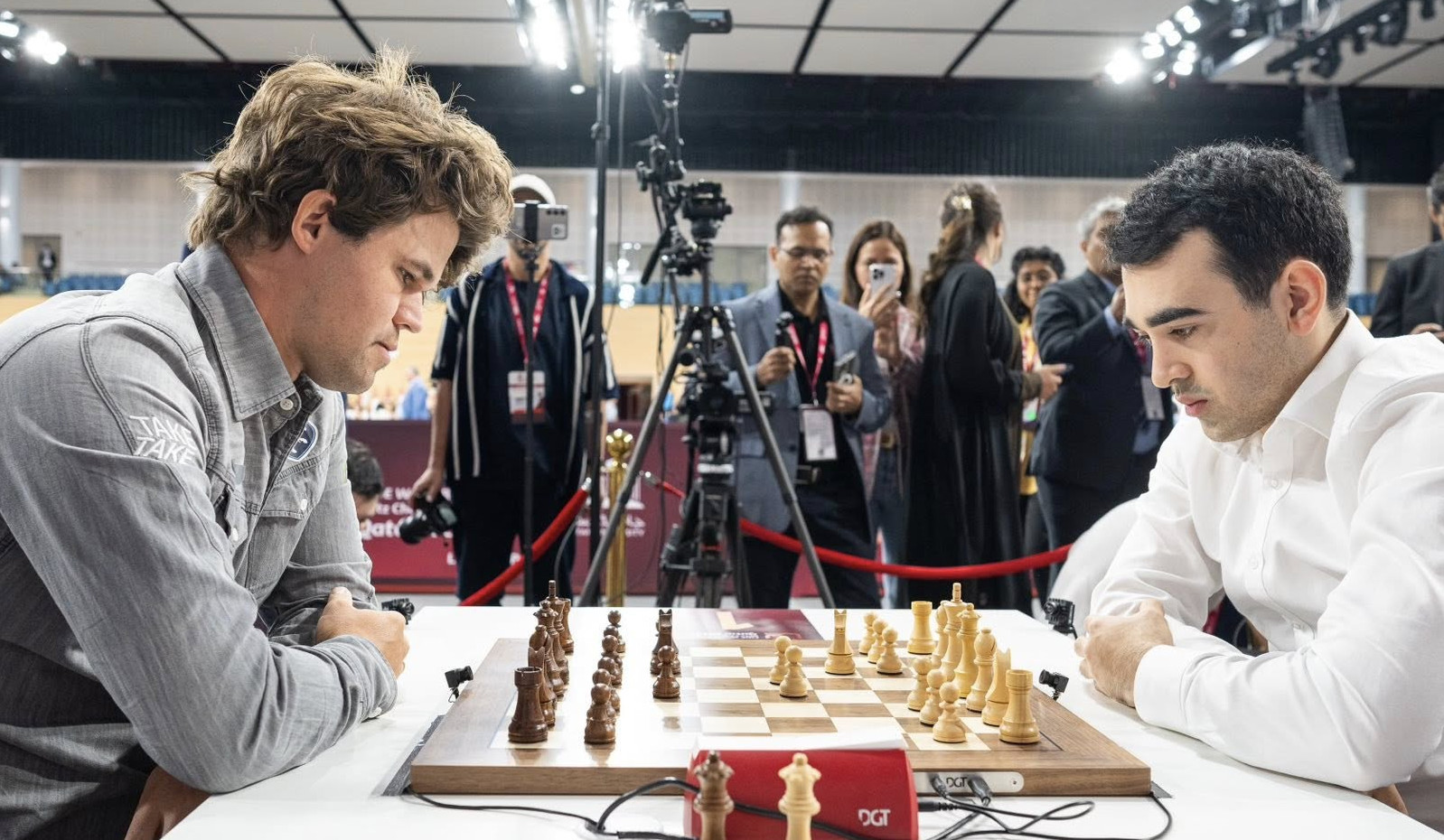 Մագնուս Կարլսենը՝ աշխարհի չեմպիոն, Բիբիսարա Ասաուբաևան՝ չեմպիոնուհի. Դոհայում ավարտվել է աշխարհի կայծակնային շախմատի առաջնությունը