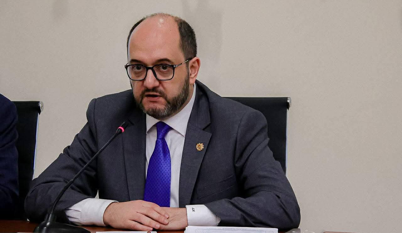 Որպես պատասխանատու քաղաքացիներ՝ եկեք օգնենք համակարգին, անջատենք ավելորդ «լույսերը». Արայիկ Հարությունյան