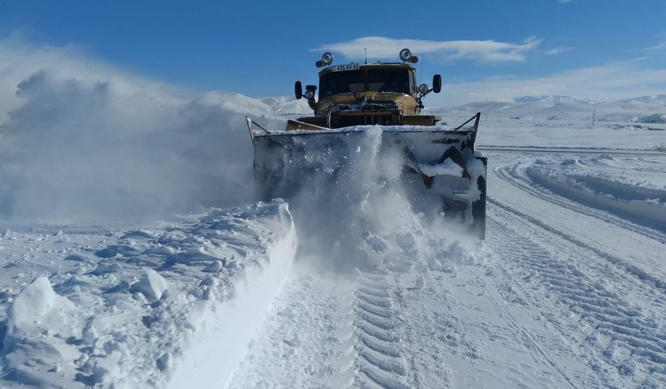 Աղվանիի հենակետից մինչև Տաթև տանող և Բերդ-Ճամբարակ ավտոճանապարհները փակ են բեռնատարների համար