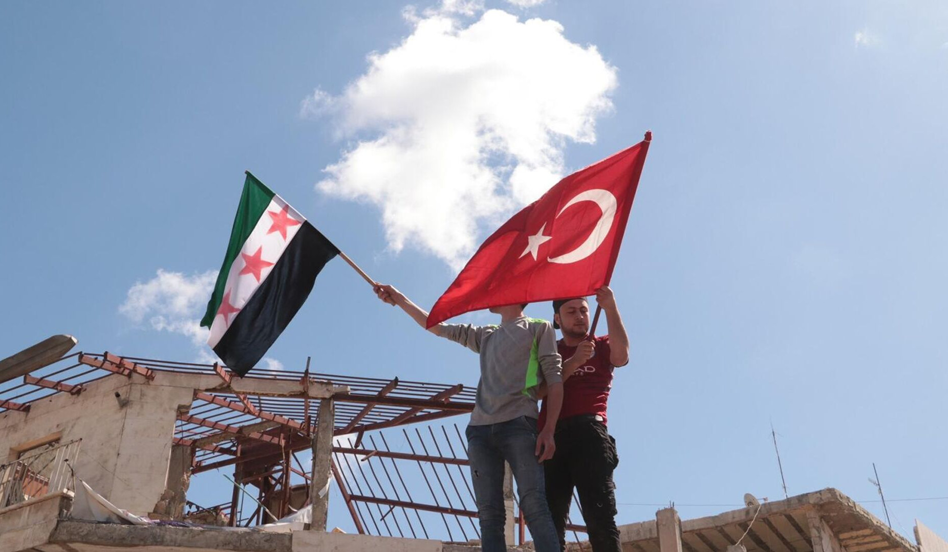 Թուրքիայում քրդերը զանգվածային բողոքի ակցիաներ են անցկացրել Հալեպում լայնամասշտաբ ռազմական գործողության դեմ