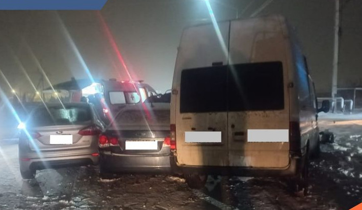 Եղվարդ-Զովունի ճանապարհին մեքենաներ են բախվել. կան տուժածներ