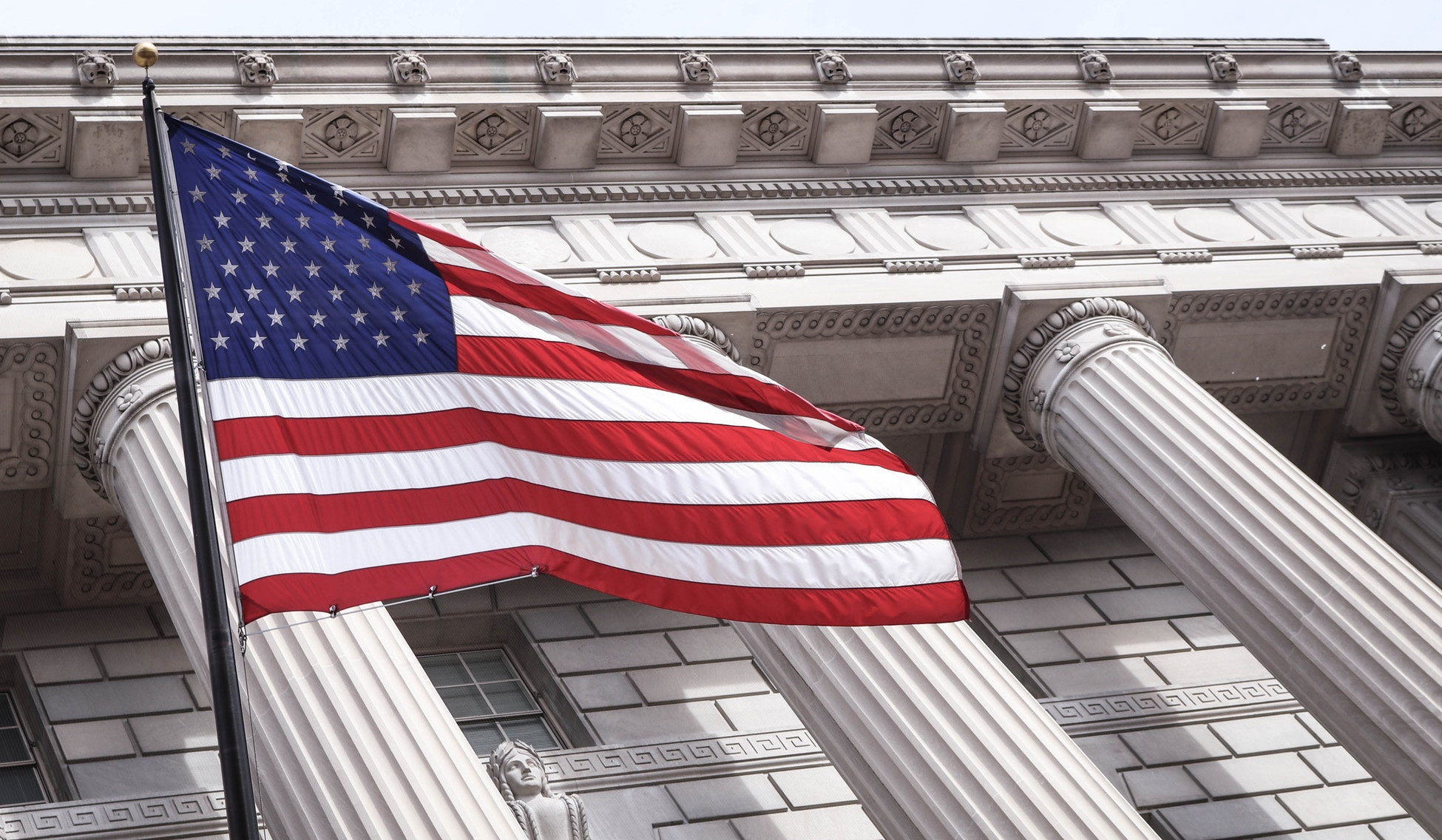 США поддерживают храбрый народ Ирана: Рубио