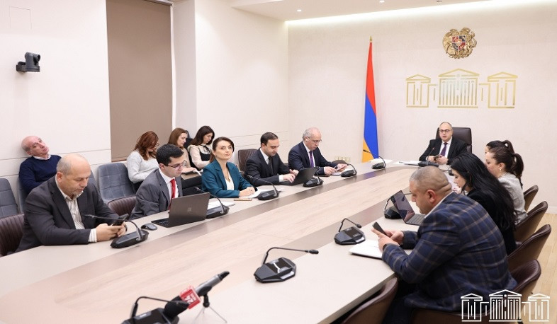 ԱԺ պետական-իրավական հարցերի մշտական հանձնաժողովի նիստում երկրորդ ընթերցմամբ նախագծեր են քննարկվել