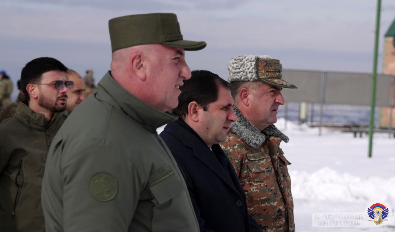 Պապիկյանը հետևել է սպայական կազմերի ատեստավորման գործընթացի կրակային փուլին