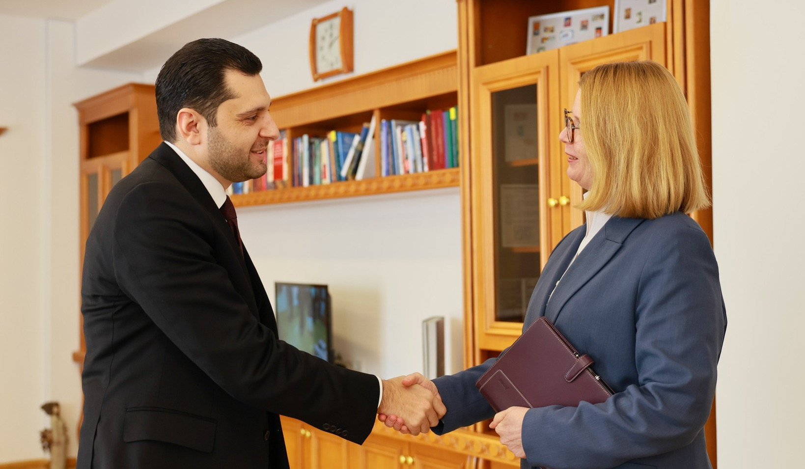 Բնապահպանության ոլորտում Գերմանիան Հայաստանի լավագույն և ամենահուսալի գործընկերներից է. ՇՄ նախարարն ընդունել է դեսպանին