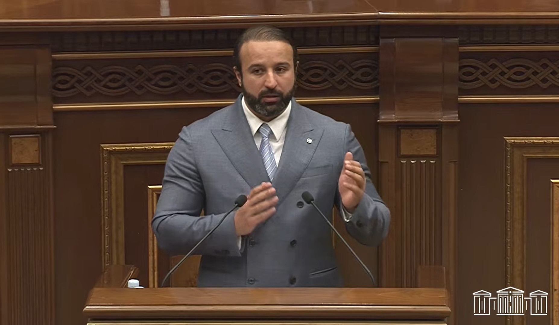 ԱԺ-ն քննարկում է ժամկետային զինծառայություն չանցած 27-37 տարեկան քաղաքացիներին վերաբերող նախագիծը