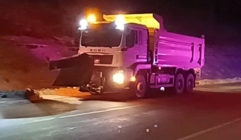 Ամբողջ գիշեր ճանապարհներին իրականացվել են ձնամաքրման աշխատանքներ