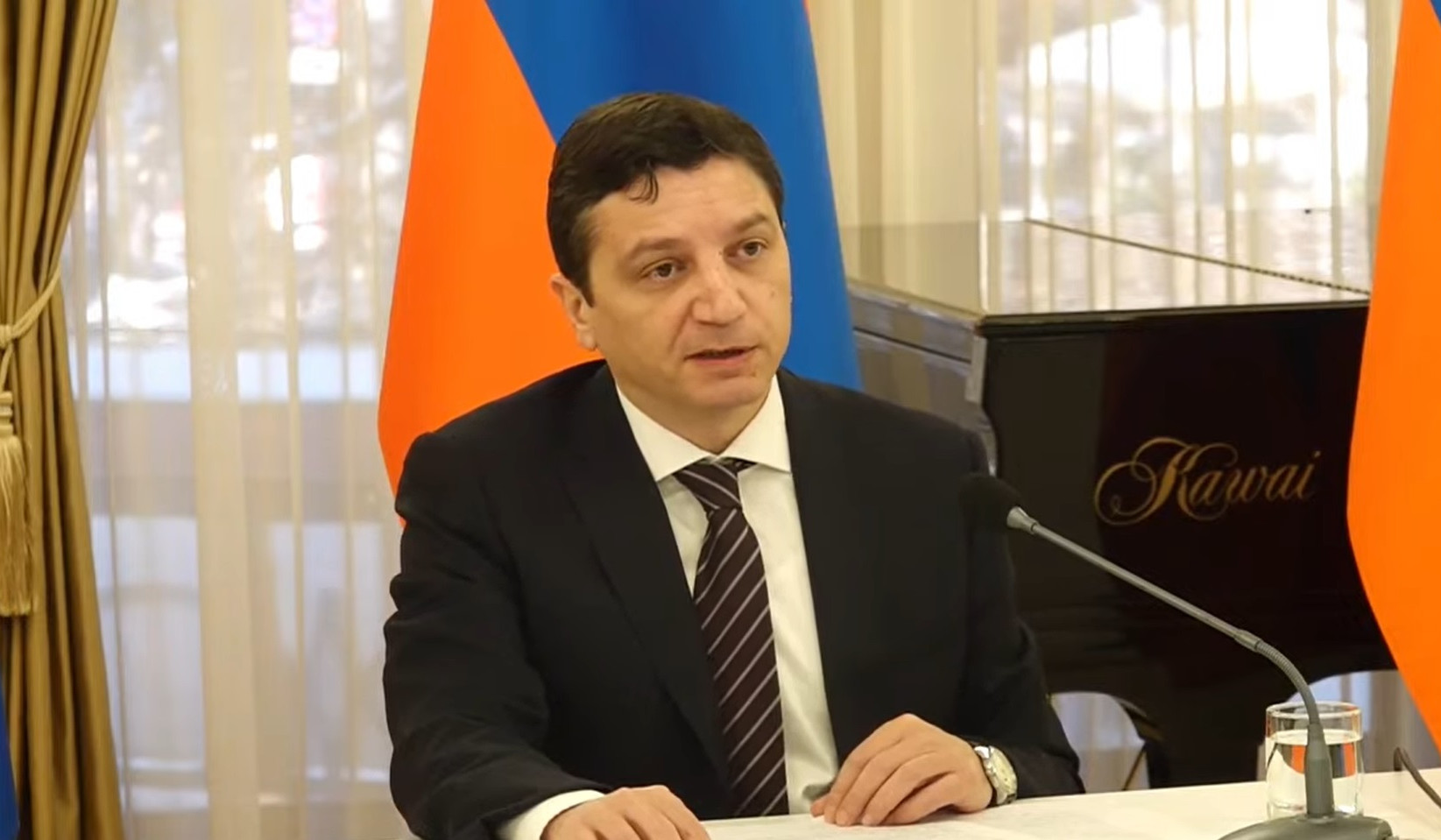 Չէի ասի՝ սա պարգևավճար է, սա աշխատավարձի բարձրացում է՝ ուղղակի մի փոքր այլ եղանակով. Վահե Հովհաննիսյան