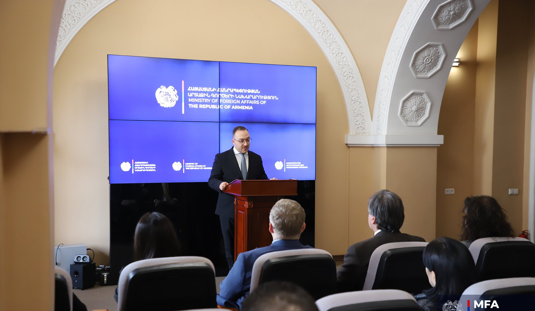 ԱԳՆ-ն ՀՀ-ում հավատարմագրված օտարերկրյա դիվանագիտական ներկայացուցչությունների համար Մատենադարանում միջոցառում է կազմակերպել