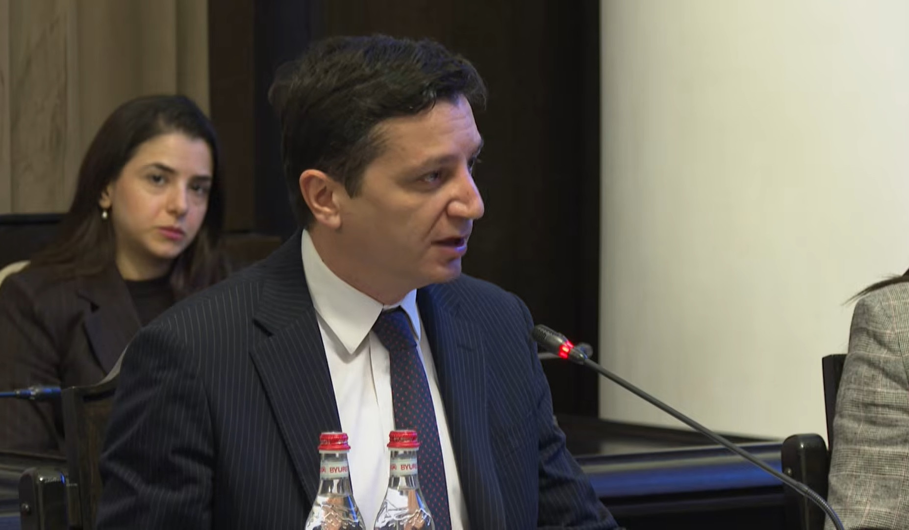 Պաշտոնյաների և նրանց ընտանիքի անդամների հետ փոխկապակցված ընկերությունների մասնակցությունը գնման գործընթացին կսահմանափակվի