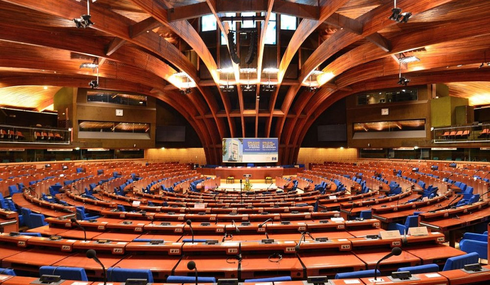 На территории, прилегающей к административному зданию Совета Европы, будет установлен памятник армянскому алфавиту