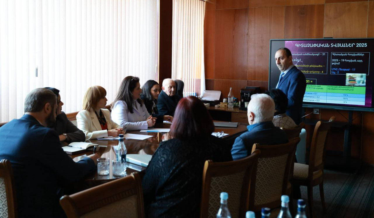 Պապոյանը ծանոթացել է «Սննդամթերքի անվտանգության ոլորտի ռիսկերի գնահատման և վերլուծության գիտական կենտրոնի» լաբորատոր հնարավորություններին