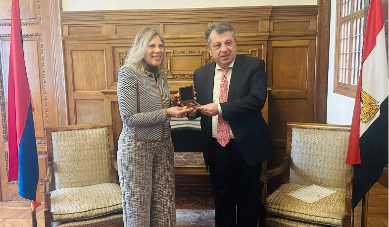 Եգիպտոսի նախկին դեսպան Սերենադ Գամիլը պարգևատրվել է ՀՀ ԱԳՆ Պատվո մեդալով