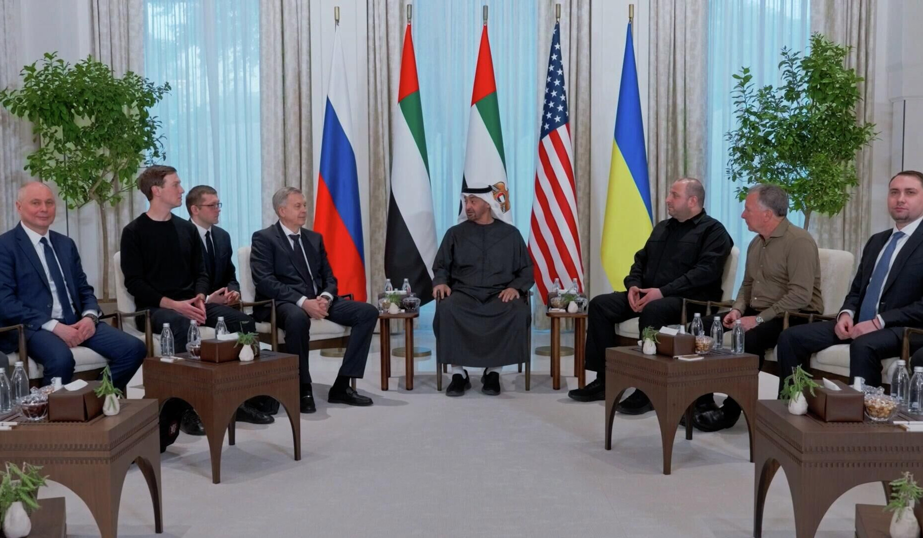 Первый раунд переговоров между Украиной, Россией и Соединенными Штатами завершился