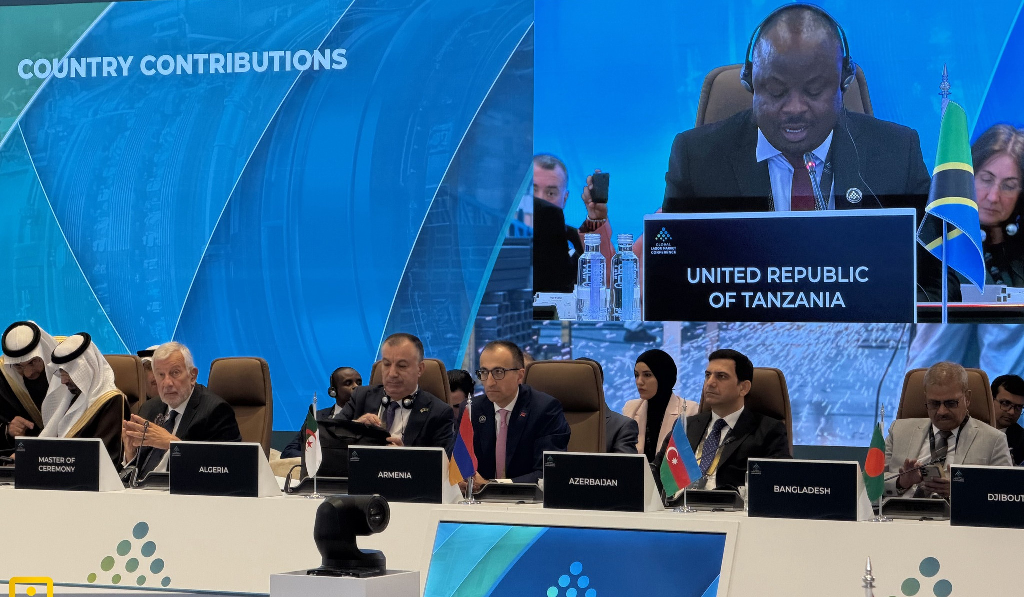 Աշխատաշուկայի գլոբալ համաժողովում Արսեն Թորոսյանը ներկայացրել է ՀՀ զբաղվածության 2025–2031 ռազմավարությունը