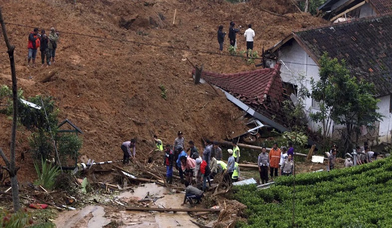 Սողանք Ինդոնեզիայում. առնվազն 17 մարդ է զոհվել, ավելի քան 70-ն անհայտ կորած են. Euronews