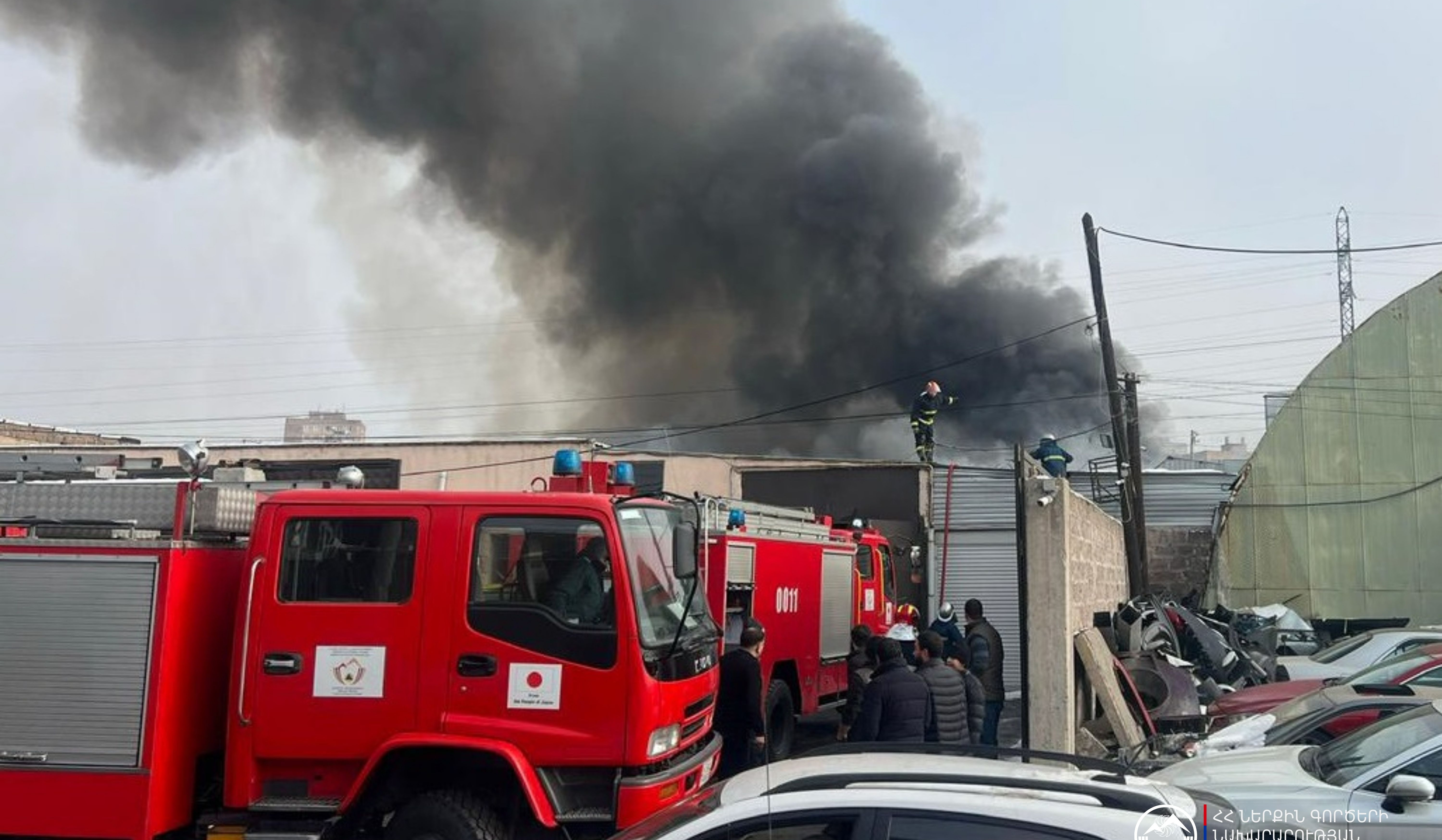 Անձեռոցիկի արտադրամասում հրդեհի բարդությունից ելնելով՝ դեպքի վայր է մեկնել ՆԳՆ ՓԾ հրշեջ-փրկարարական ջոկատներից ևս ինը մարտական հաշվարկ