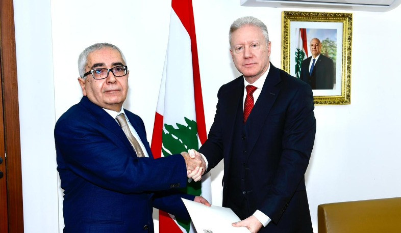 Դեսպան Սարմեն Բաղդասարյանը հավատարմագրերի պատճենն է հանձնել Լիբանանի ԱԳ նախարարին