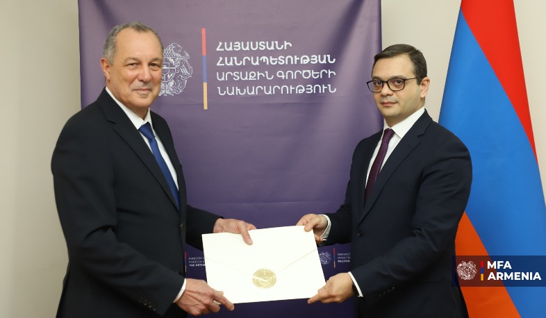 Կուբայի նորանշանակ դեսպանն իր հավատարմագրերի պատճենն է հանձնել ՀՀ ԱԳ նախարարի տեղակալին