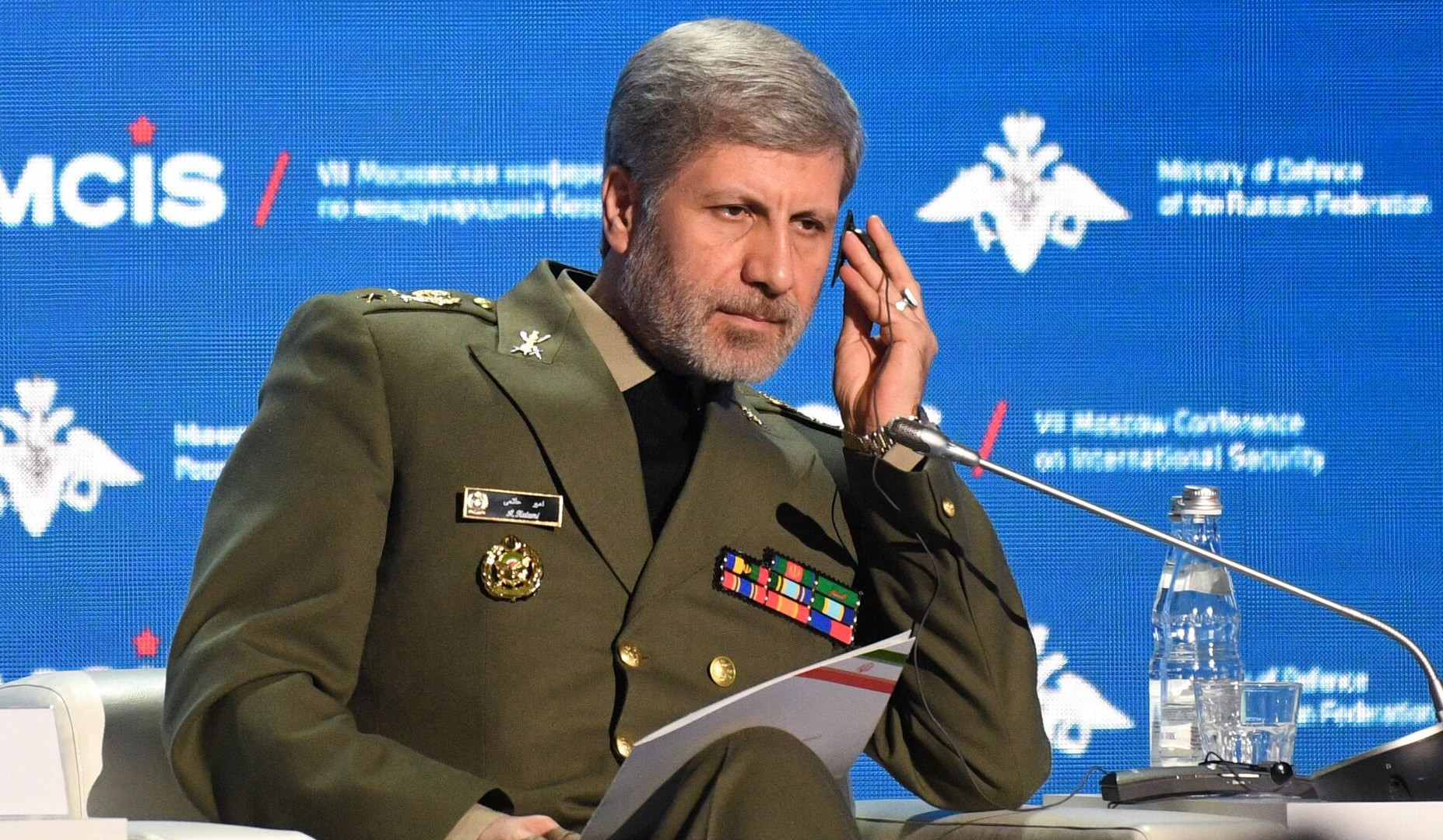 Армия Ирана заявила о полной боевой готовности