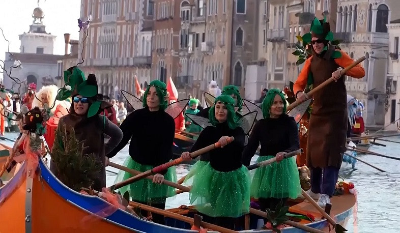 Venice kicks off Olympic-themed Carnival with dazzling water parade