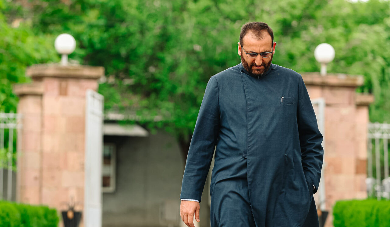 Արշակ արքեպիսկոպոս Խաչատրյանի կալանքի ժամկետը երկարաձգվել է