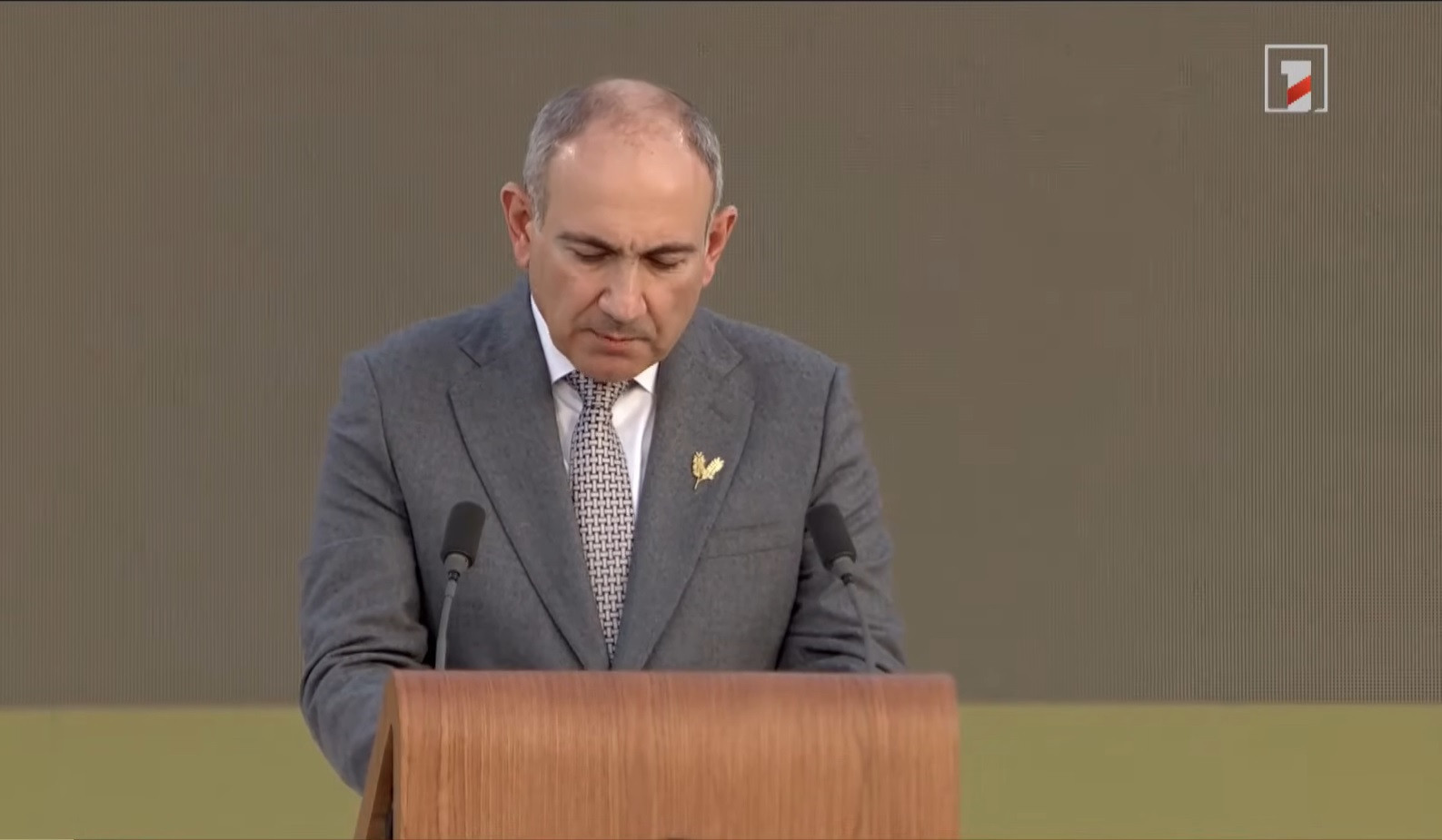 Страница конфликта закрыта, в противном случае для президента Азербайджана или для меня не имело бы смысла приезжать сюда и удостаиваться этой чести: Пашинян