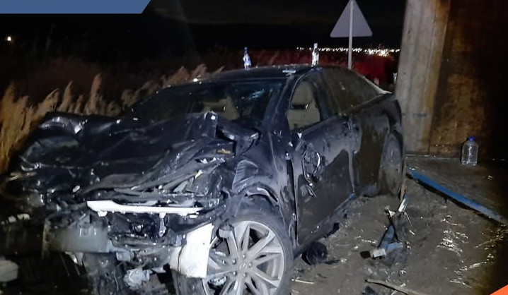 Երևան-Երասխ ավտոճանապարհին մեքենաներ են բախվել․ բեռնատարը կողաշրջվել է