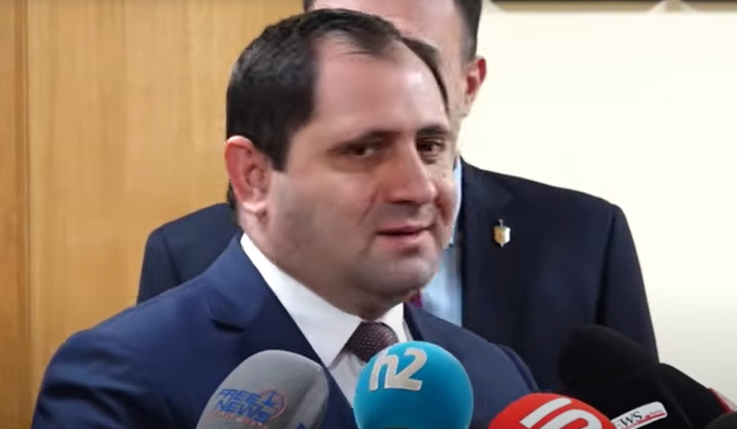 Այն շահարկումները, որ հոգևոր ծառայությունը բանակում դադարեցվել է, ճիշտ չեն. Պապիկյան