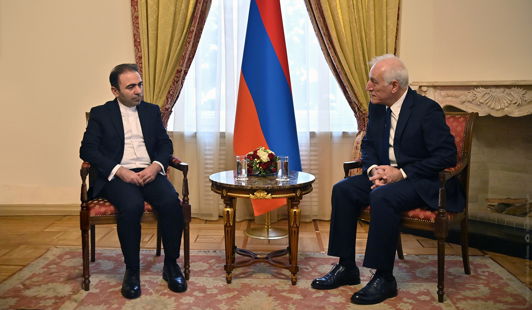 Վահագն Խաչատուրյանը Իրանի դեսպանի հետ հանդիպմանը շնորհավորել է Իսլամական հեղափոխության հաղթանակի առթիվ