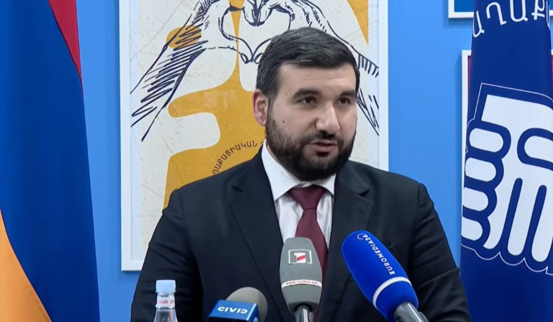 Ի տարբերություն որոշ օլիգարխիկ ու կլանային կուսակցությունների՝ մենք մեր ցուցակն այսպես ենք կազմում. Վահագն Ալեքսանյան