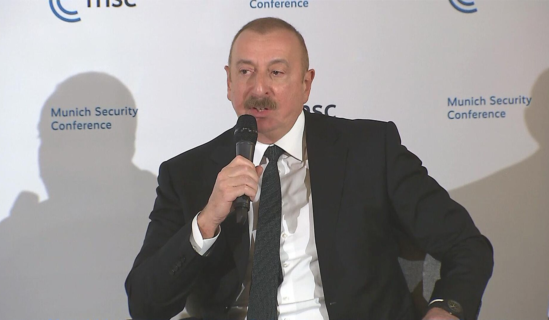 Ալիևը շնորհակալություն է հայտնել Վրաստանին՝ Հայաստանի ու Ադրբեջանի միջև տարանցիկ հնարավորություններ ստեղծելու համար