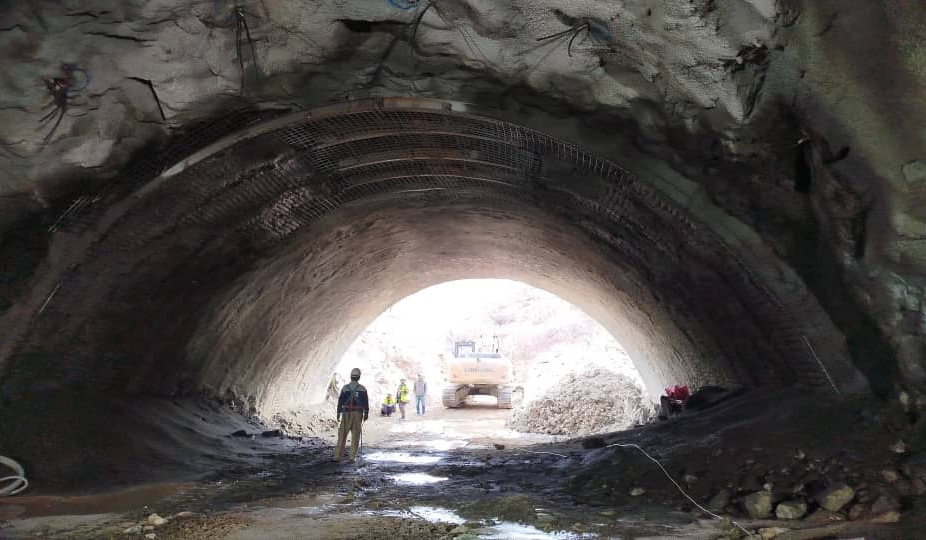 Քաջարան-Ագարակ ճանապարհահատվածում ավարտվել է երկրորդ թունելի հորատումը
