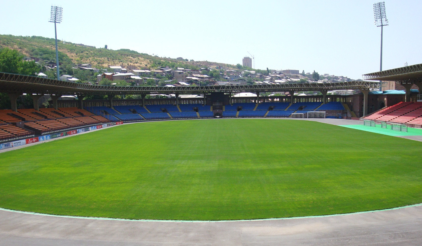 «Նոա»-«ԱԶ Ալկմար» ֆուտբոլային հանդիպմամբ պայմանավորված՝ փետրվարի 19-ին «Հանրապետական» մարզադաշտի հարակից փողոցներով տրանսպորտը կաշխատի մինչև 00:30-ը