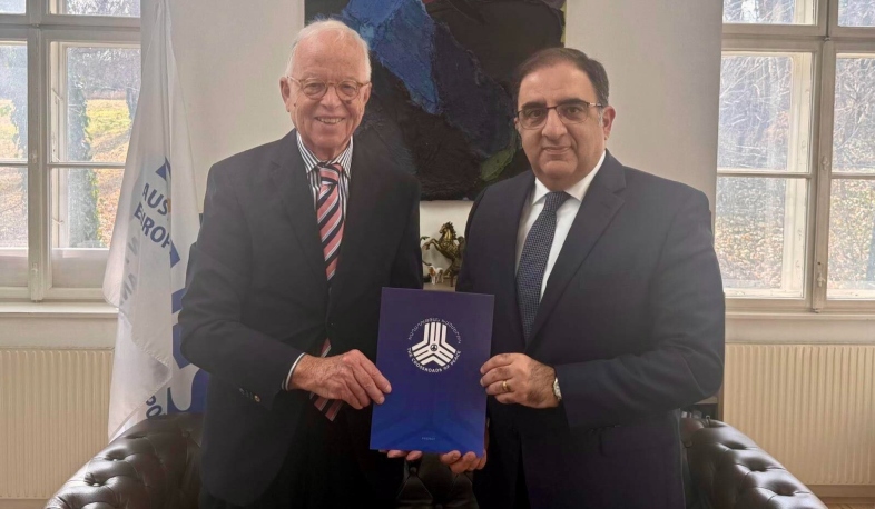 Ավստրիայում ՀՀ դեսպանը Վերներ Ֆասլաբենդին է ներկայացրել տարածաշրջանային խաղաղության օրակարգը և TRIPP նախագիծը