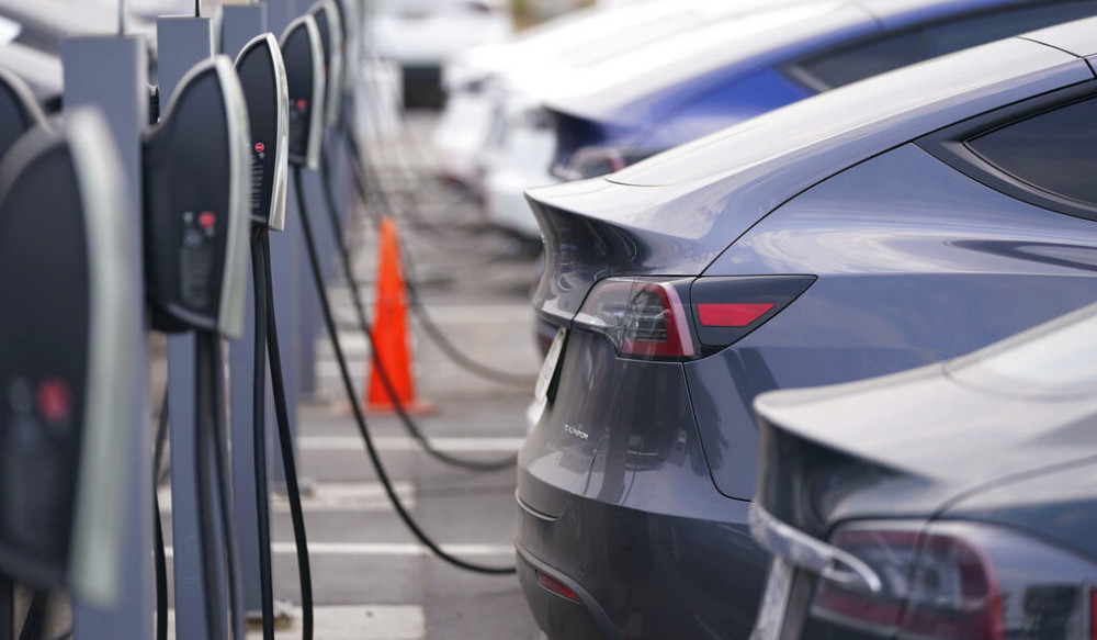 ՊԵԿ-ը հրապարակել է սակագնային արտոնությունից օգտվելու 61 էլեկտրաշարժիչով տրանսպորտային միջոցների ցանկ