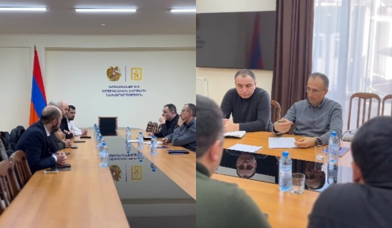 Արսեն Թորոսյանը հանդիպել է օնլայն տաքսիների վարորդների հետ