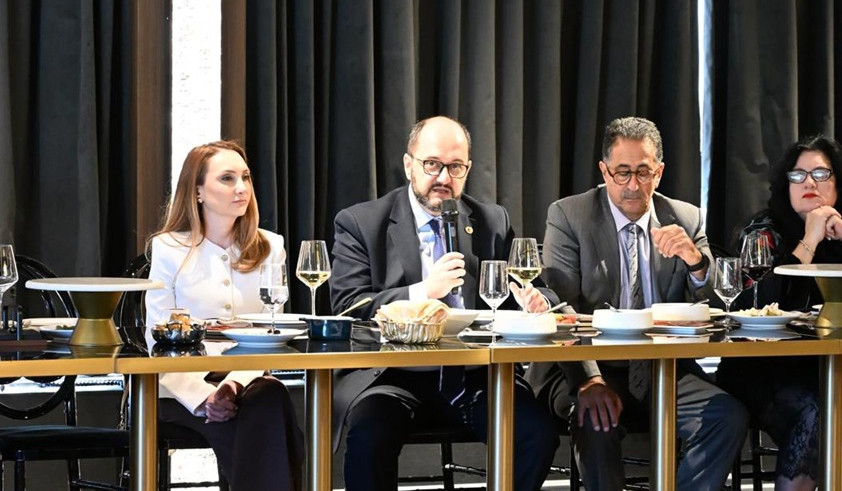 Փետրվարի 21-ին կարևոր հանդիպում ենք ունեցել Լոս Անջելեսի հայ համայնքի ներկայացուցիչների հետ. Արայիկ Հարությունյան