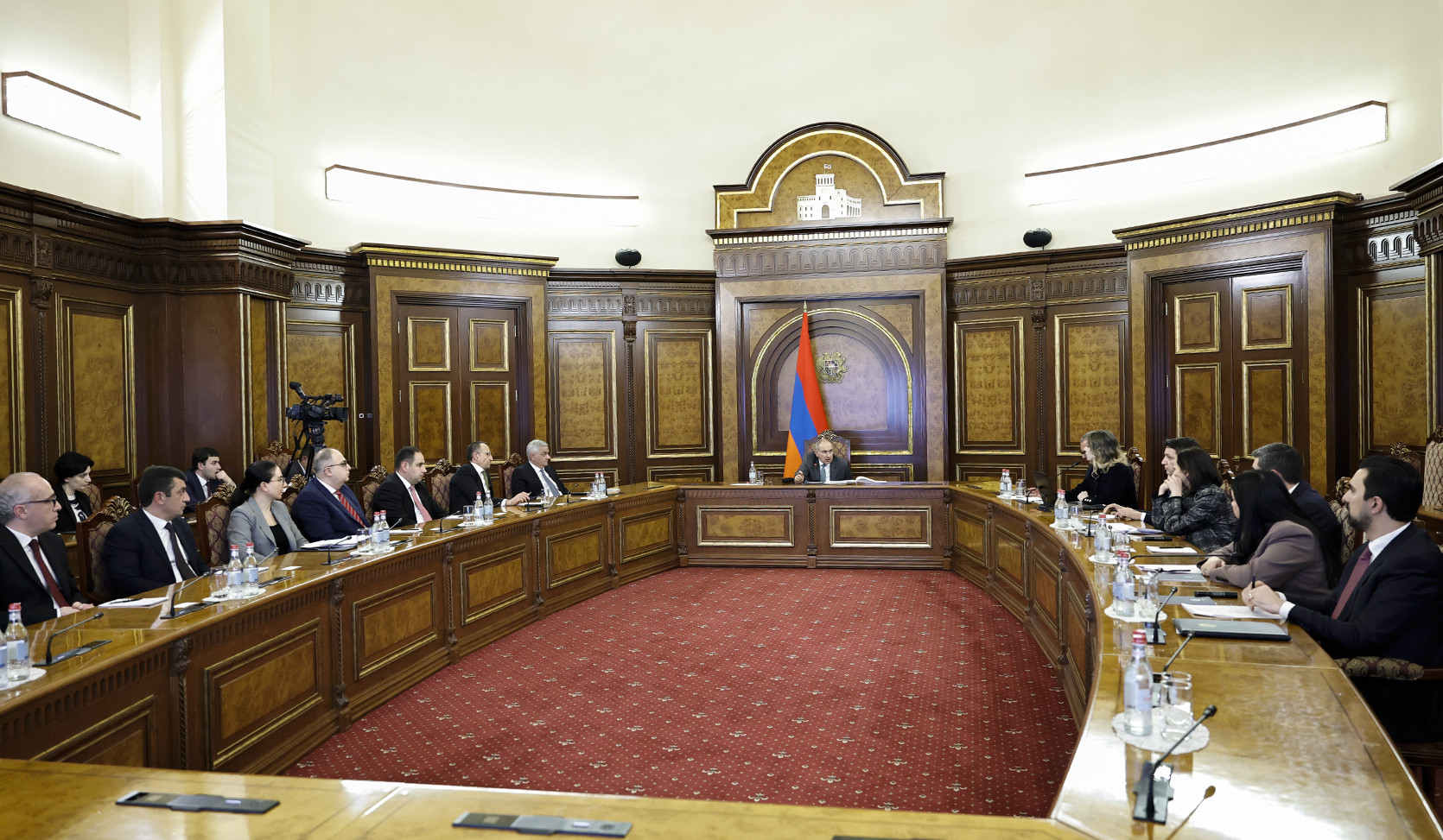 Վարչապետի գլխավորությամբ քննարկվել են բռնագանձված ակտիվների արդյունավետ կառավարմանը վերաբերող հարցեր