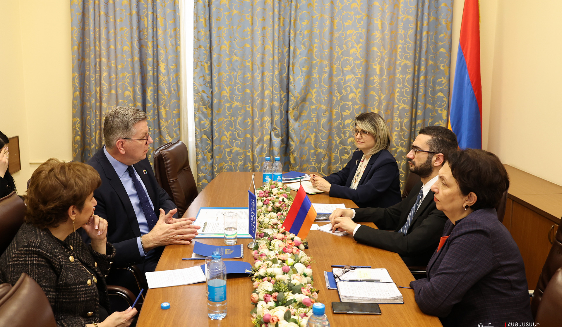 Քննարկվել են միգրացիոն հոսքերի արդյունավետ կառավարման թվային լուծումները․ Արմեն Ղազարյանն ընդունել է Միգրացիայի միջազգային կազմակերպության պատվիրակությանը