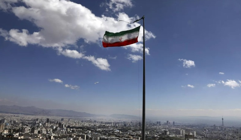 Իրանը հաստատել է պաշտպանության խորհրդի քարտուղարի և ԻՀՊԿ-ի հրամանատարի զոհվելու փաստը