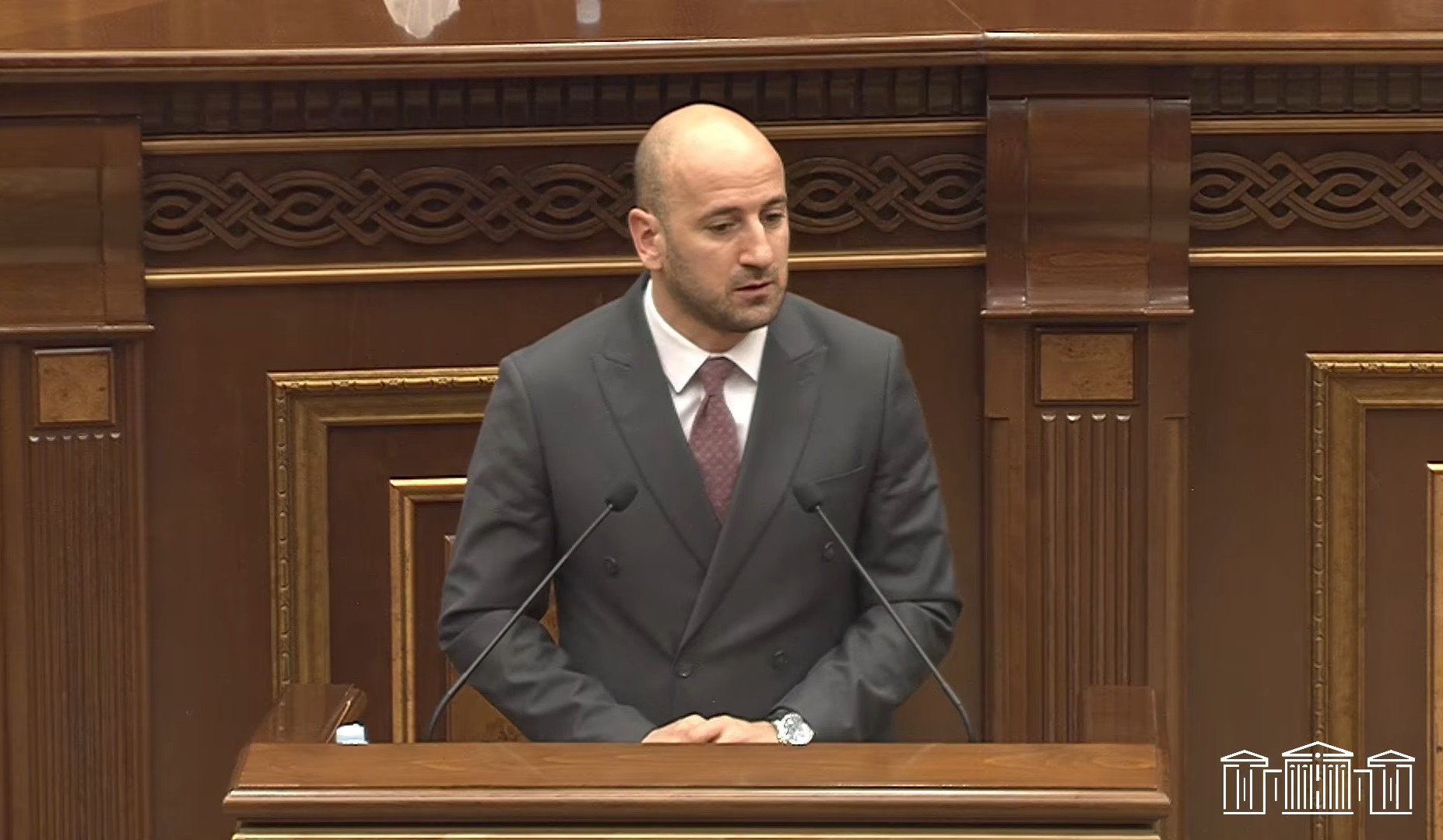 Կառավարությունը թոփ 50 համալսարաններ ընդունվածներին ուսվարձի տեսքով կաջակցի մինչև 10 մլն դրամի չափով