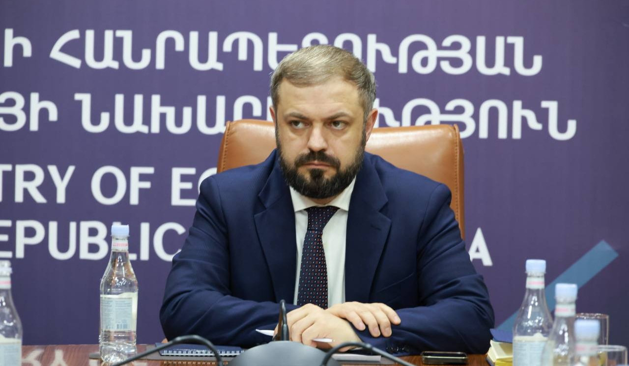 Գևորգ Պապոյանի գլխավորությամբ աշխատանքային խմբի հանդիպմանը քննարկվել են Հայաստանում կայանալիք գինու միջազգային համտես-մրցույթի նախապատրաստական աշխատանքները